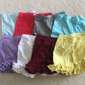 Lot of Adorable Essentials ruffle shorts 4T